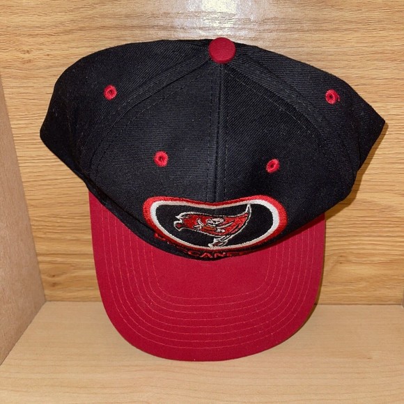 Vintage Tamba Bay Bucanners NFL Gameday Embroidered Football Snapback Hat Rare - Picture 5 of 9